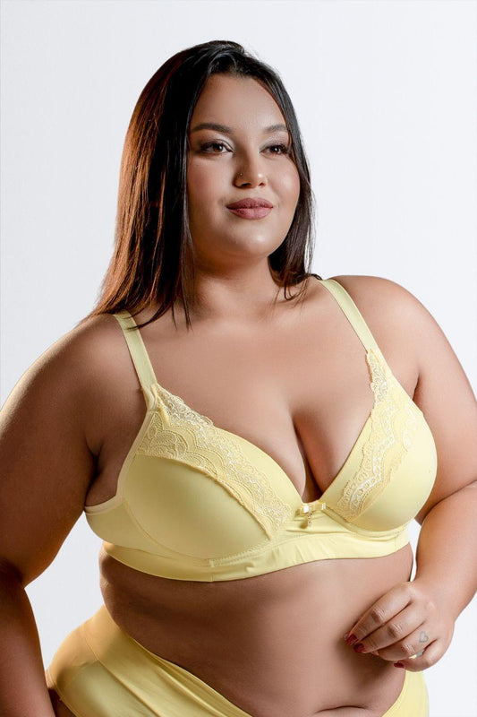 Soutien Plus Size com Base e Recorte de Renda no Bojo - Nuance